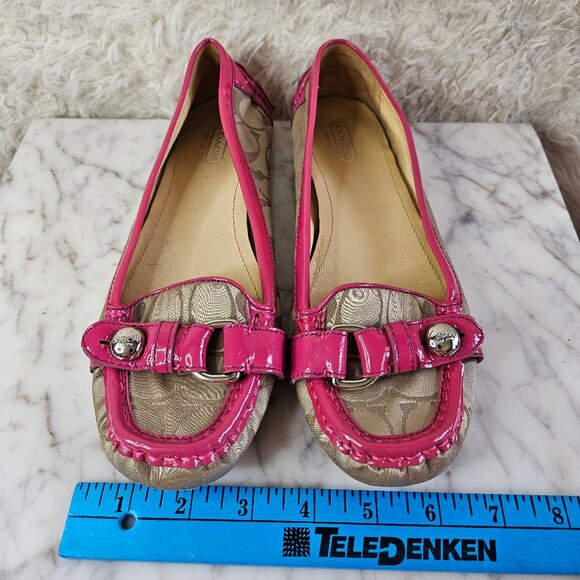Coach F2070/J09 Women's Hellen Pink Patent Leather Trim Signature Canvas Flat7.5 - Picture 2 of 9